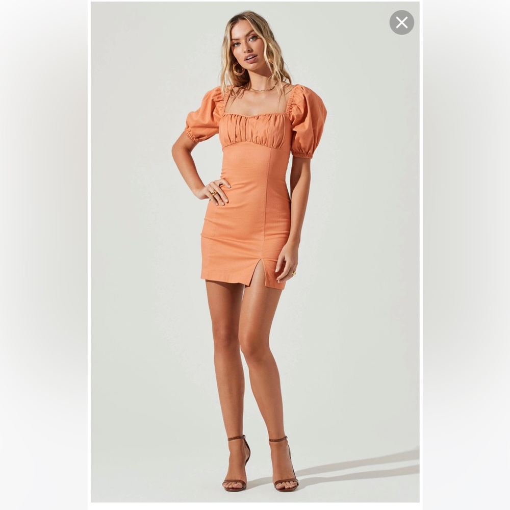 ASTR THE LABEL PAPAYA WENDY DRESS